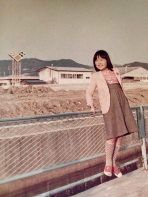 FB433CD1-2FCF-46CD-BB1A-A11197E016EC