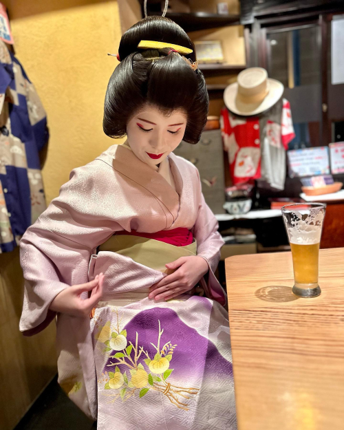 6a01287573b46a970c02b751a491d1200c-500wi