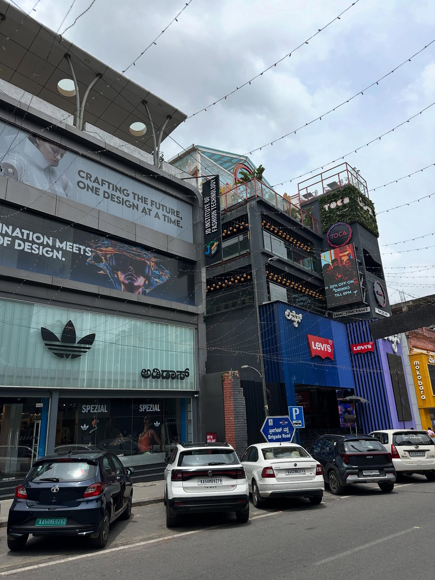 写真の説明はありません。