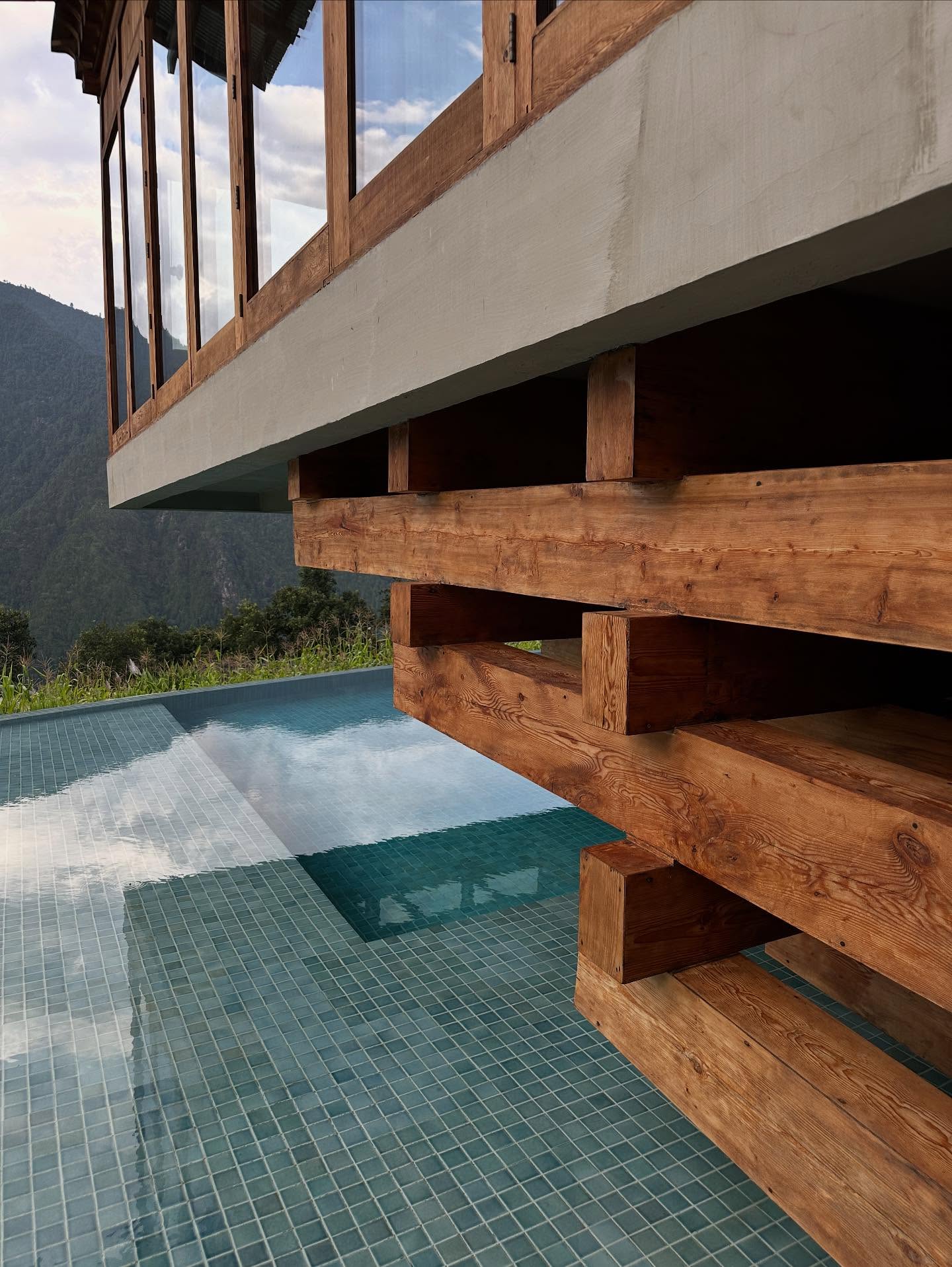 プールの画像のようです