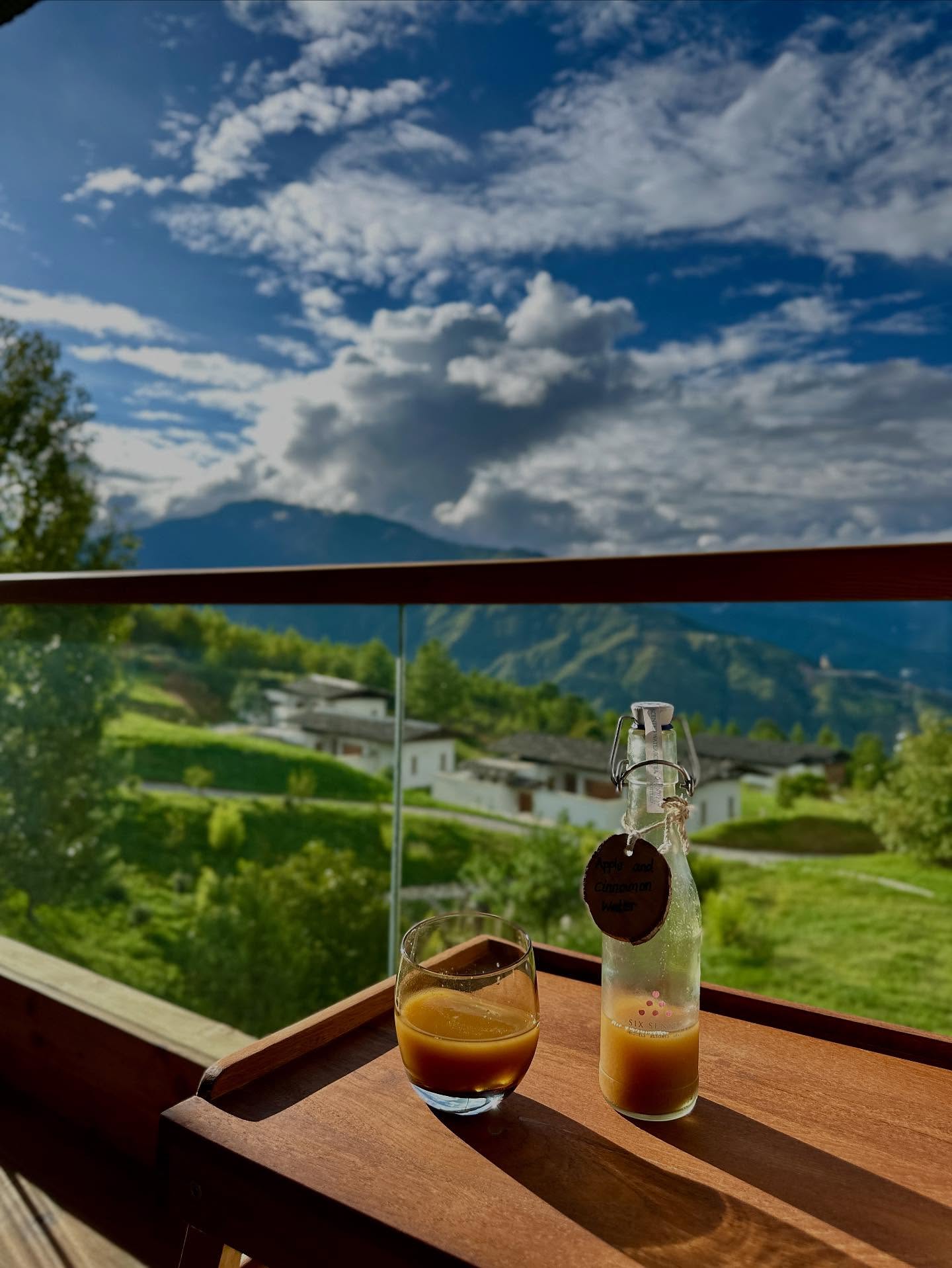 飲み物の画像のようです