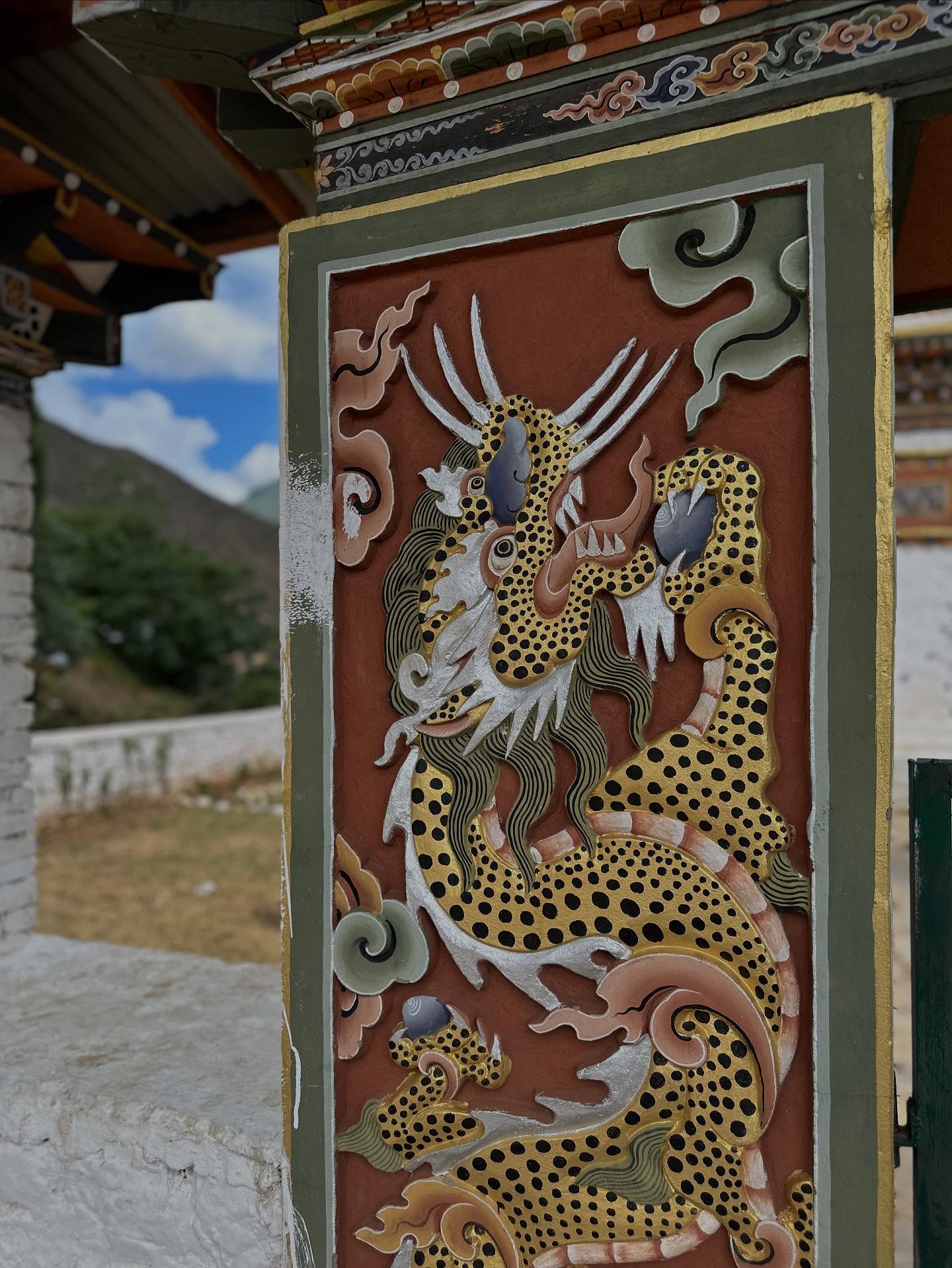 寺院、テキストの画像のようです