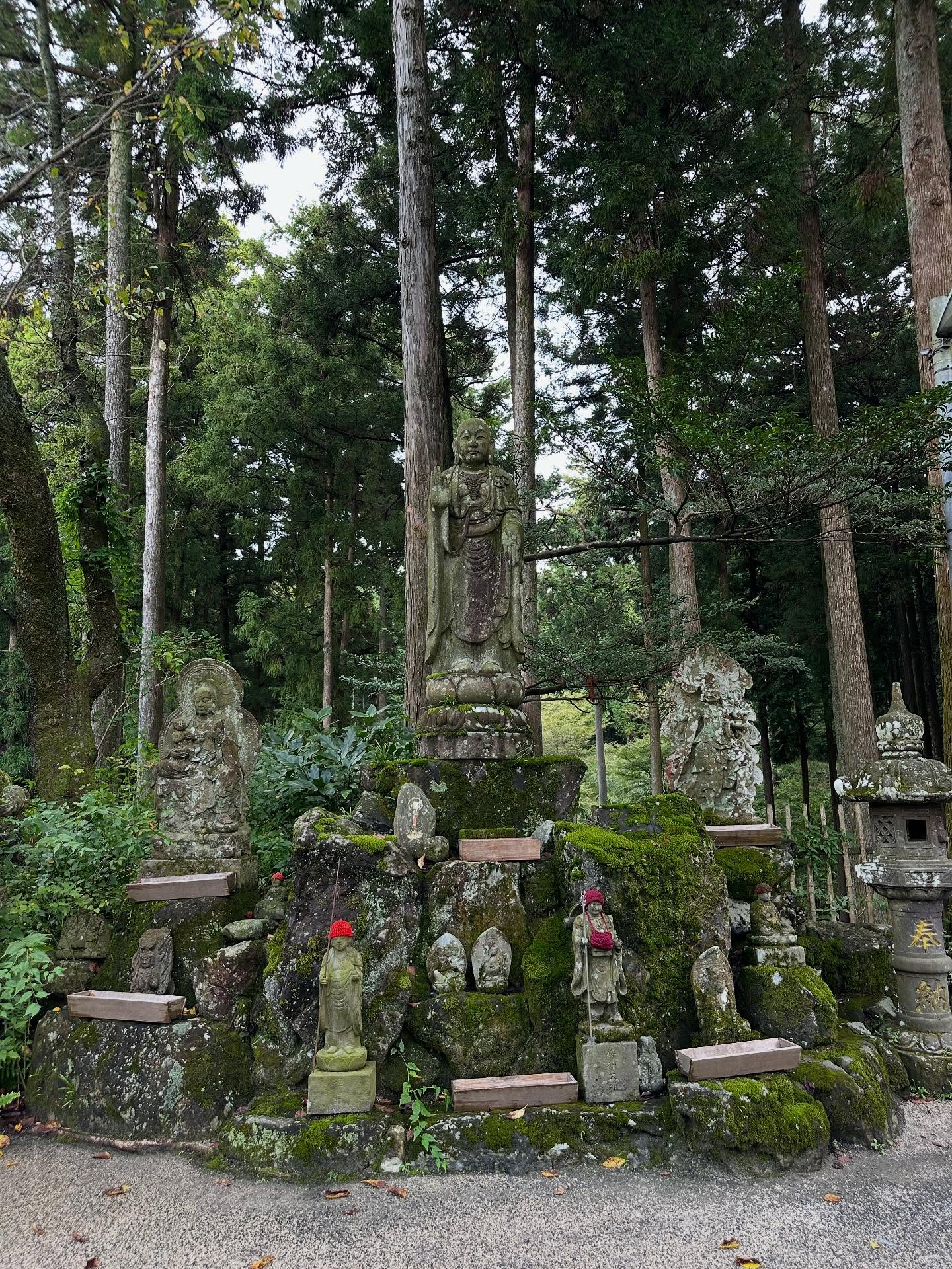 寺院の画像のようです