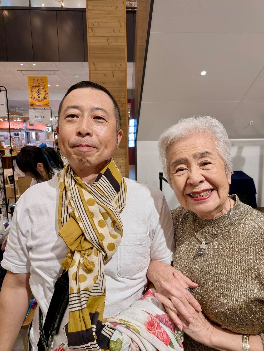 1人以上の画像のようです