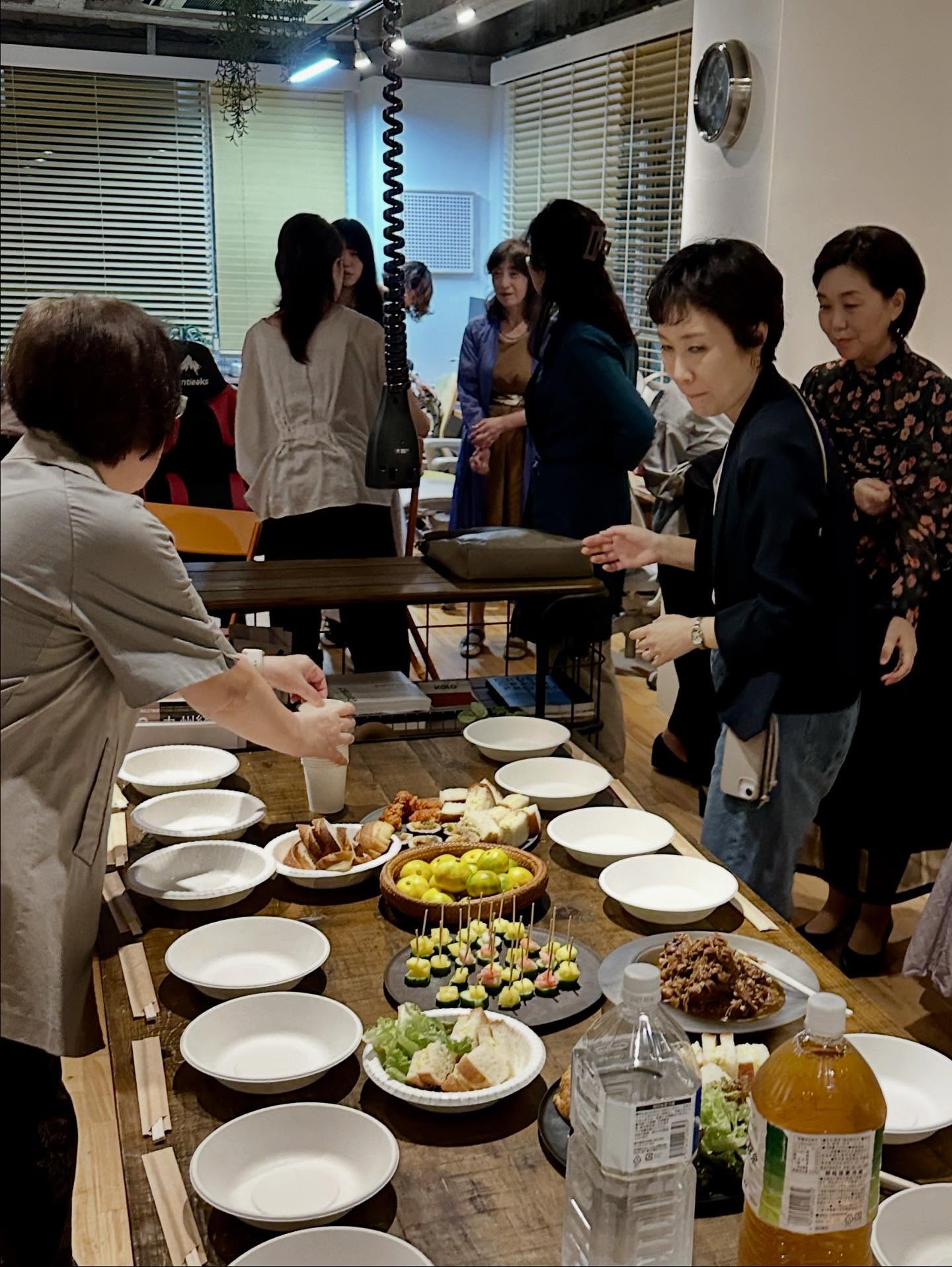 鍋料理の画像のようです