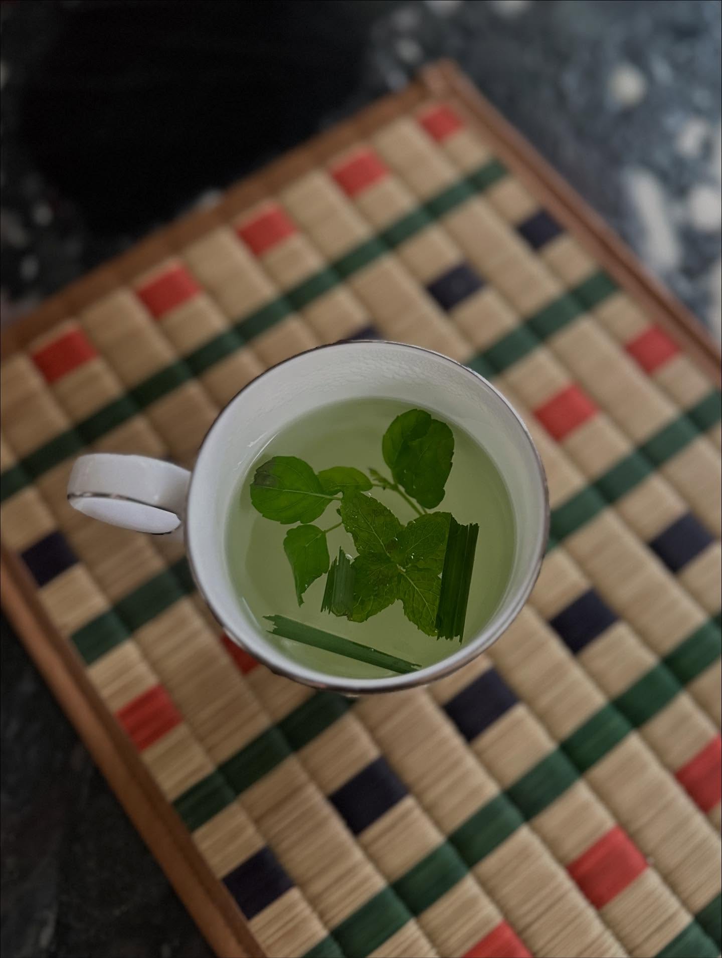 お茶の画像のようです