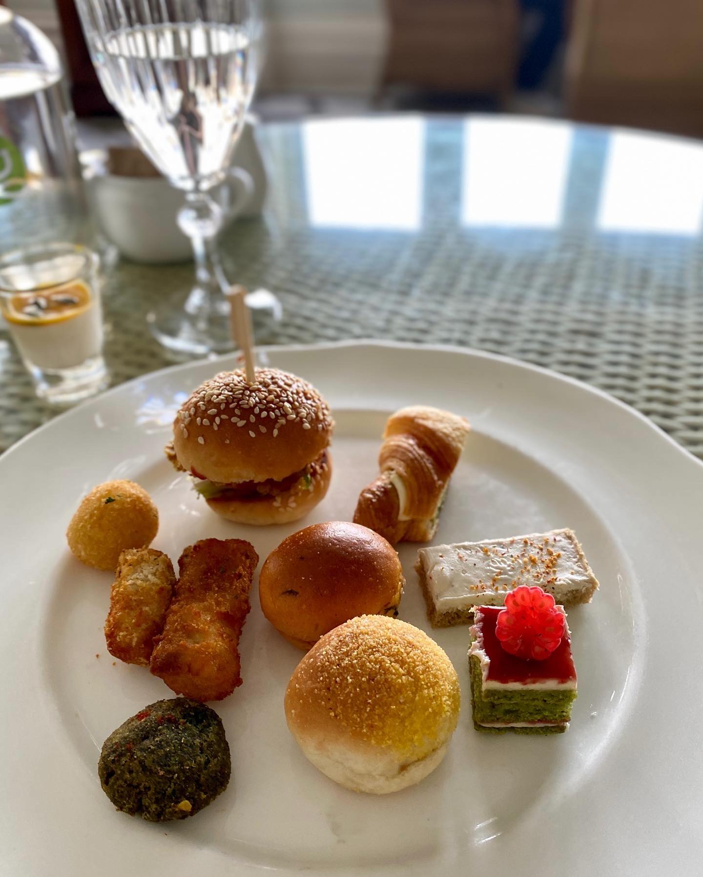 写真の説明はありません。