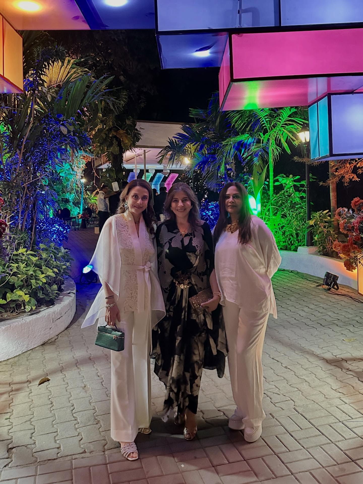 1人以上の画像のようです