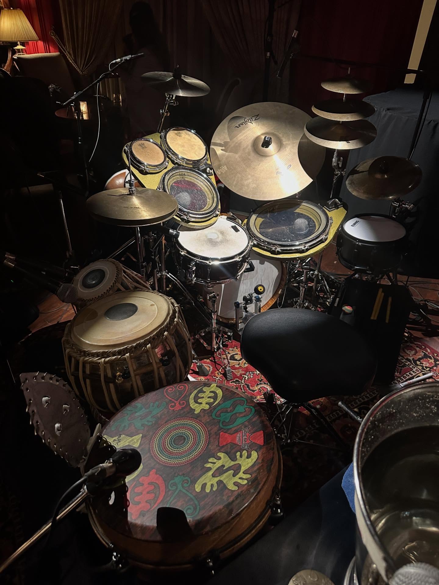 シンバルの画像のようです