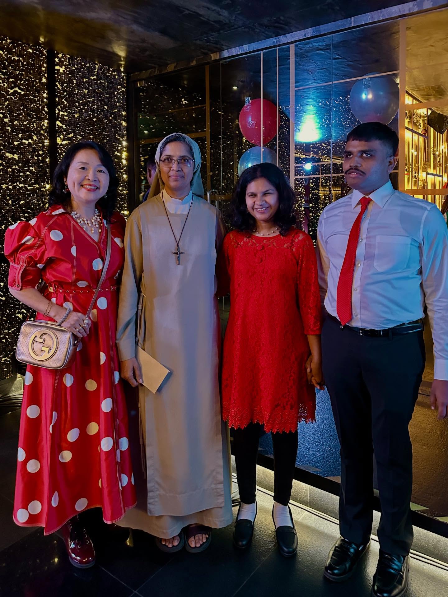 1人以上の画像のようです