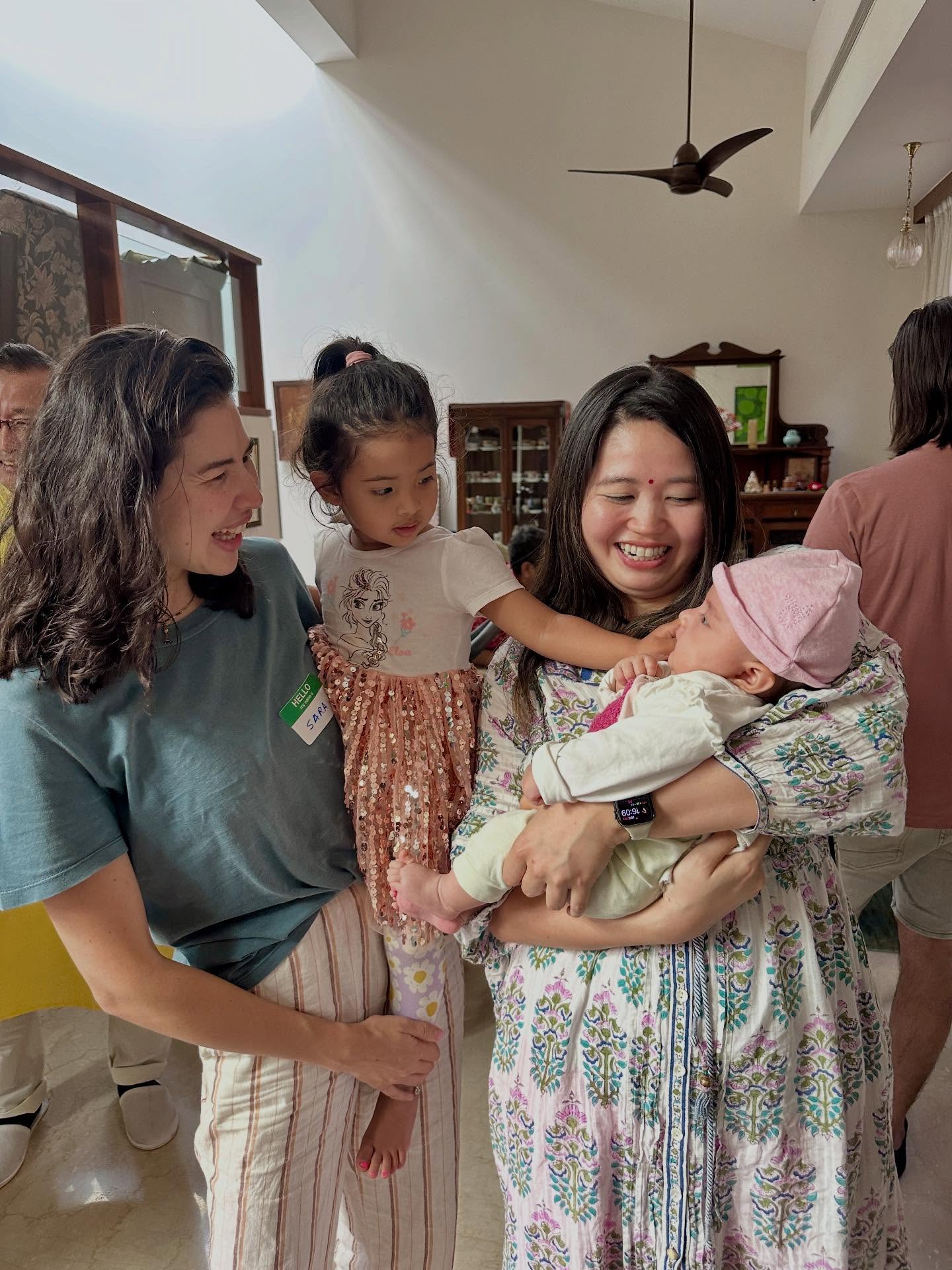 赤ちゃんの画像のようです